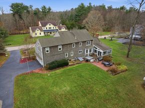 7 Farmside Dr, Pembroke MA 02359
