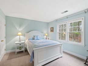 7 Farmside Dr, Pembroke MA 02359