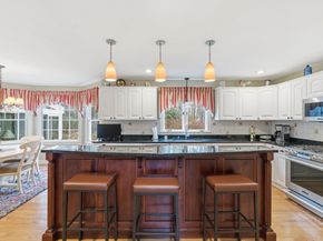 7 Farmside Dr, Pembroke MA 02359