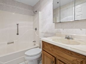 3920 Mystic Valley Pkwy 303, Medford MA 02155