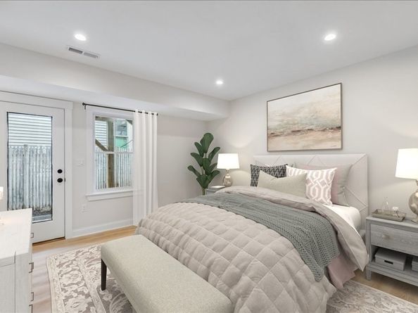 138 Myrtle Street 2, Waltham MA 02453