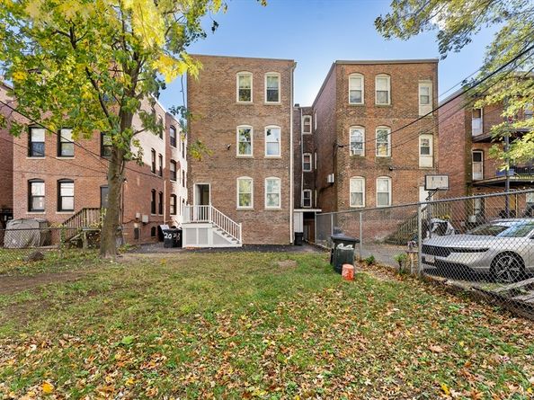 99 Harrishof St, Boston MA 02121