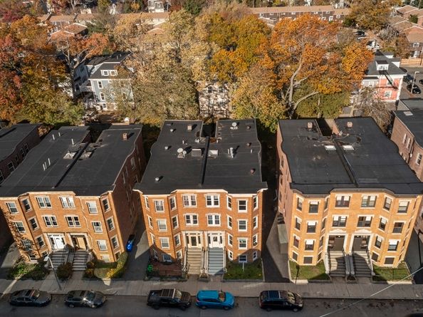 99 Harrishof St, Boston MA 02121