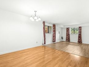 6 Greenbriar Dr 110, North Reading MA 01864