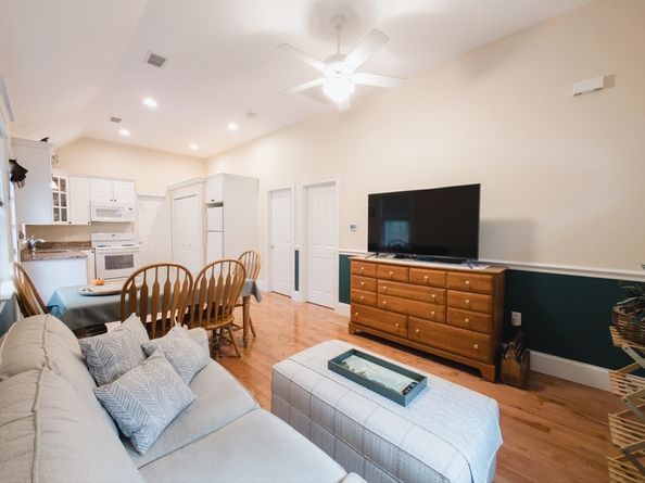 111 E. Foxboro, Sharon MA 02067