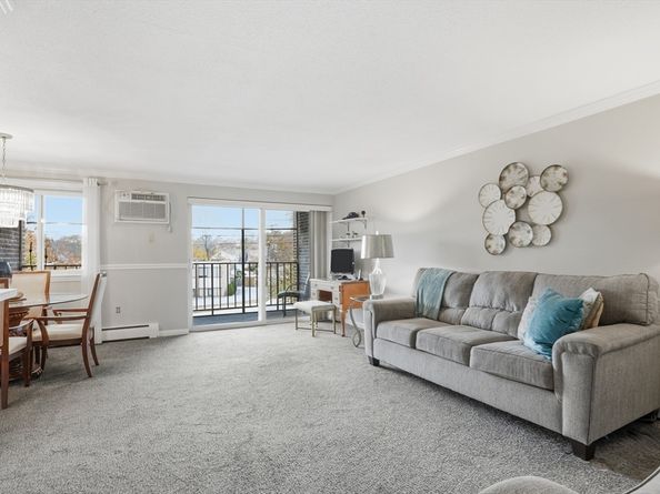 68 Main St 36C, Stoneham MA 02180