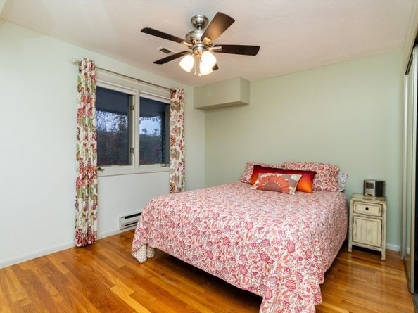 10 Chapman St 202, Weymouth MA 02189