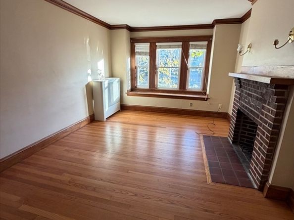 173-175 Warren St, Newton MA 02459