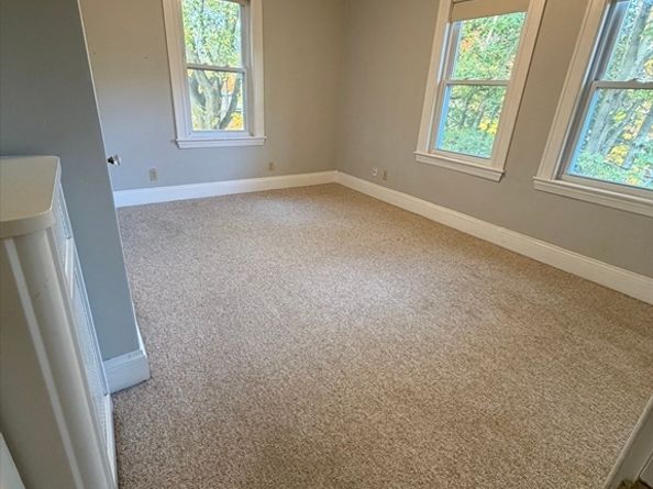 173-175 Warren St, Newton MA 02459