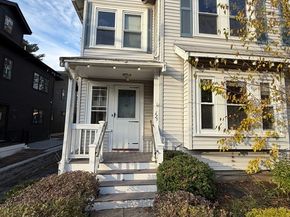 173-175 Warren St, Newton MA 02459