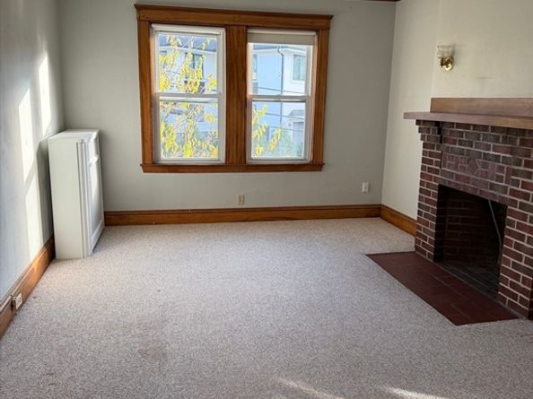 173-175 Warren St, Newton MA 02459