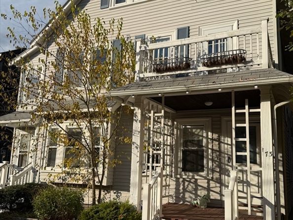 173-175 Warren St, Newton MA 02459