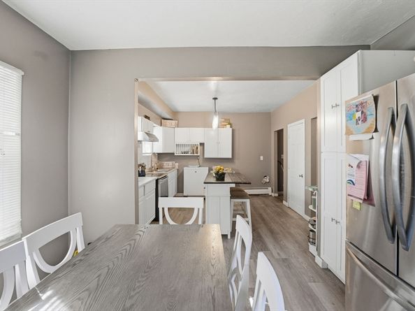 19 Ashburnham St, Fitchburg MA 01420