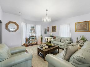 19 Ashburnham St, Fitchburg MA 01420