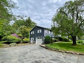 142 Baldwin Rd, Billerica MA 01821