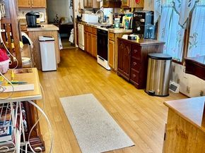 21 Varney Ln, Barre MA 01005