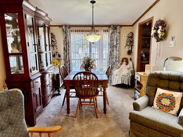 21 Varney Ln, Barre MA 01005