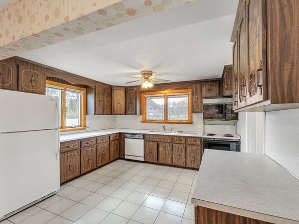 619 Poplar Street, Boston MA 02131