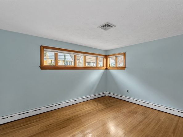 619 Poplar Street, Boston MA 02131