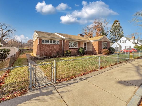 619 Poplar Street, Boston MA 02131