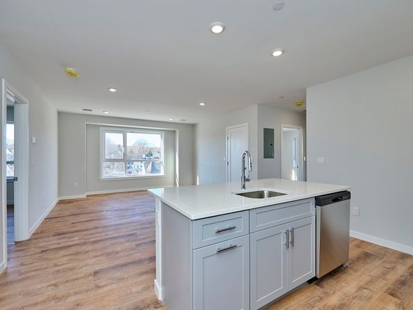 510 Willard, Quincy MA 02169