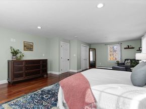 52 Baker St, Walpole MA 02081