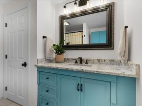 52 Baker St, Walpole MA 02081