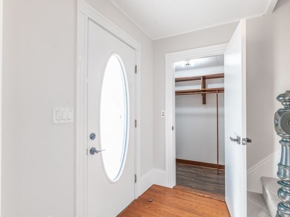 5 Sherbrook Pl, Lynn MA 01904