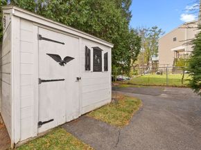 25 Northend St, Peabody MA 01960