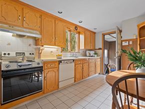 25 Northend St, Peabody MA 01960