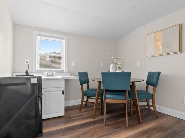 25 Northend St, Peabody MA 01960