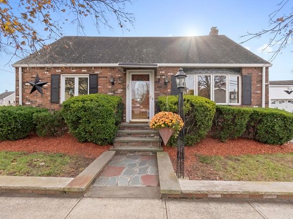 25 Northend St, Peabody MA 01960