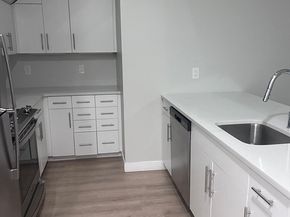 163 Chestnut St, Chelsea MA 02150