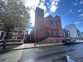 163 Chestnut St, Chelsea MA 02150