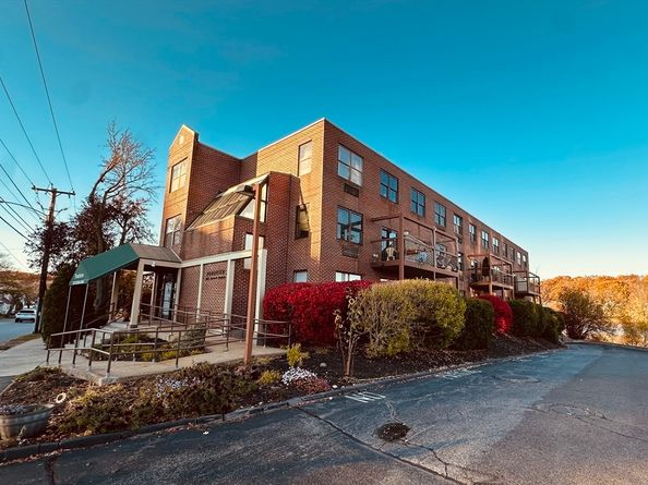 605 Eastern Ave 211, Lynn MA 01902