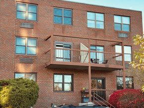 605 Eastern Ave 211, Lynn MA 01902