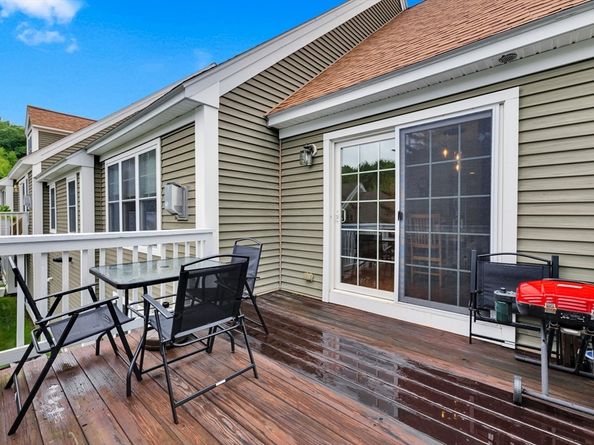 7 Jefferson Court 7, Uxbridge MA 01569