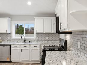 53 James St, Worcester MA 01603