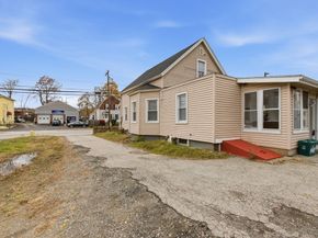 53 James St, Worcester MA 01603