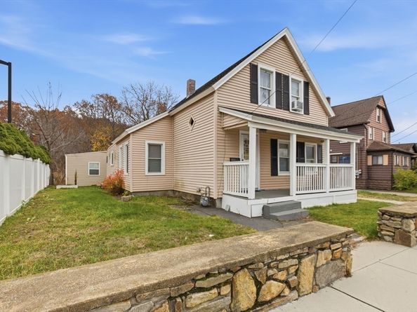 53 James St, Worcester MA 01603