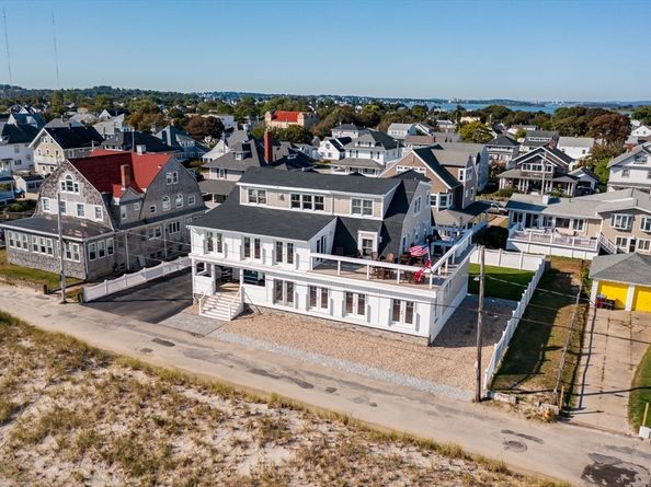 133 Beach Ave, Hull MA 02045