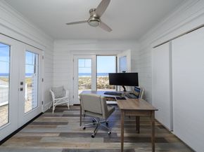 133 Beach Ave, Hull MA 02045