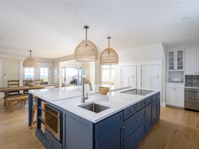 133 Beach Ave, Hull MA 02045