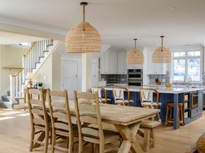 133 Beach Ave, Hull MA 02045