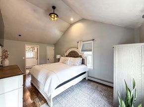 2 Larson Rd, Milford MA 01757