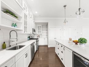 823 East Sixth Street 5, Boston MA 02127