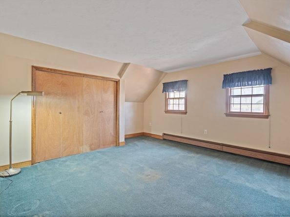 37 Glendale St, Maynard MA 01754