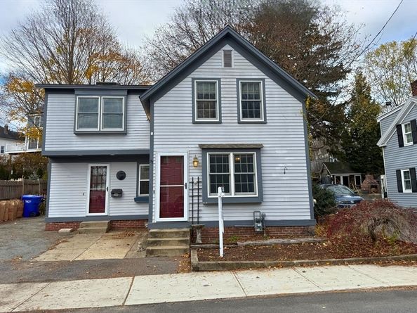 37 Glendale St, Maynard MA 01754