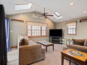 37 Glendale St, Maynard MA 01754