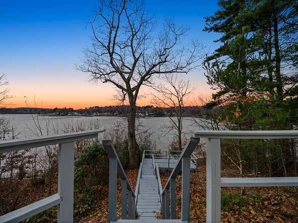 25 Highland Trl, West Brookfield MA 01585